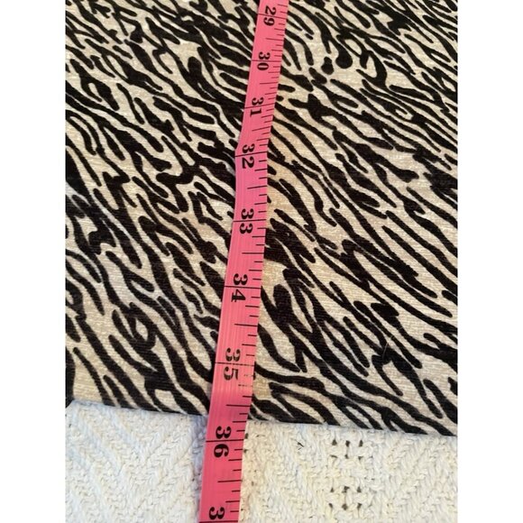 New zebra print maxi pencil skirt  size Medium‎ M black and white Cato stretch - Picture 4 of 7